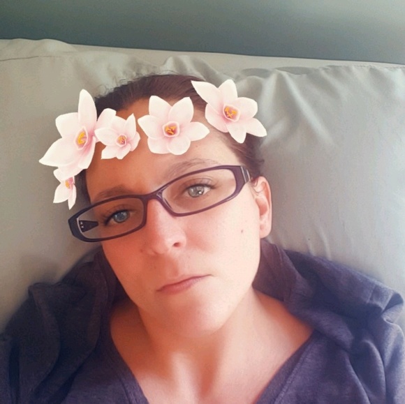 Hi. Make an offer! - Picture 2 of 2