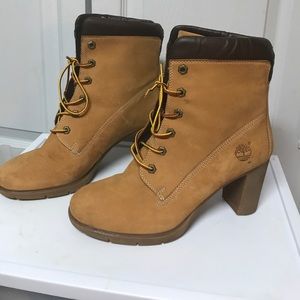 VINTAGE timberland heel boots