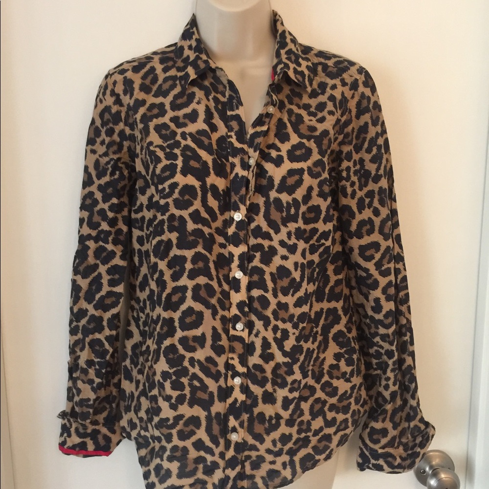 JC Penny Leopard button down shirt Small