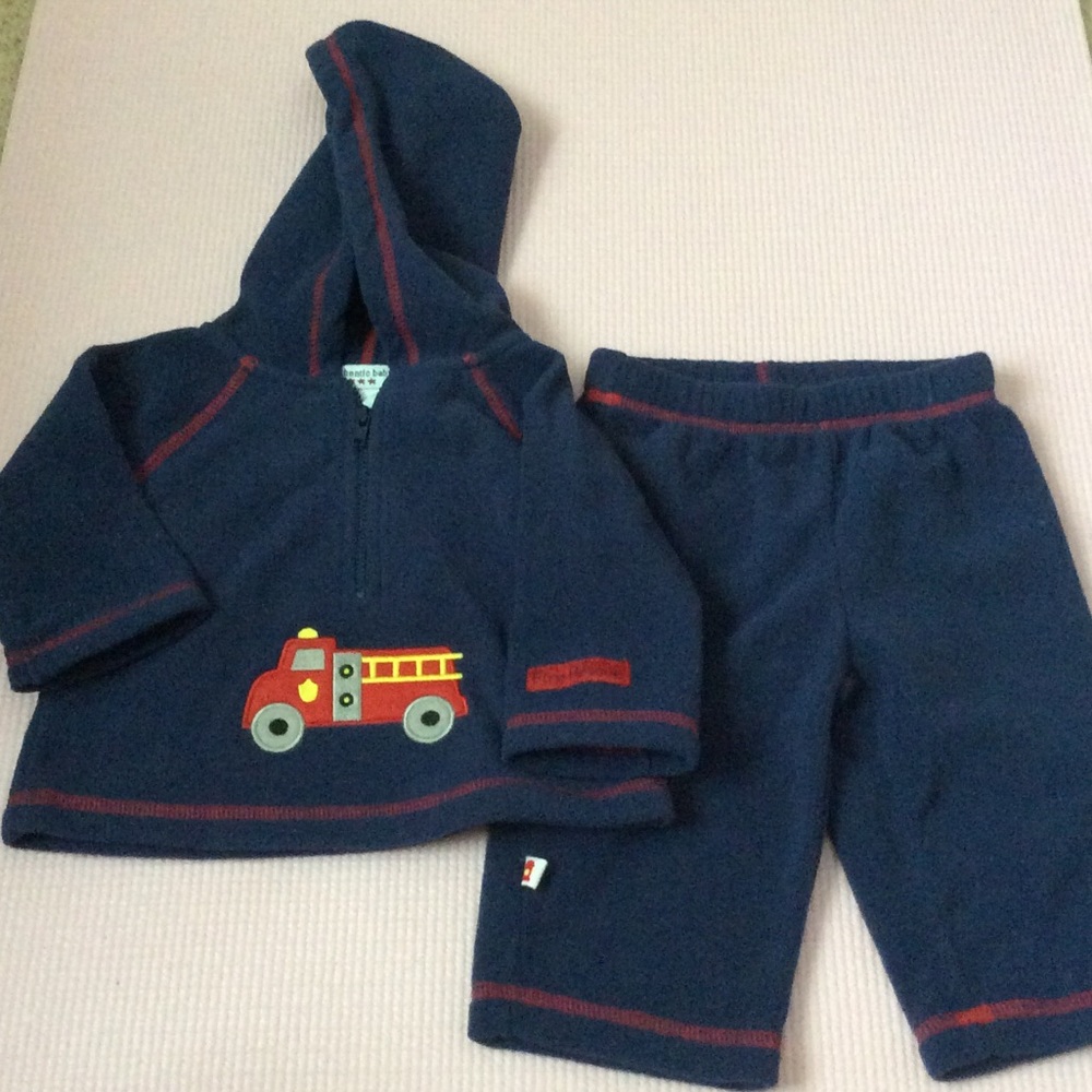NEW boy 3-6m fire truck hoodie pants fleece NWT
