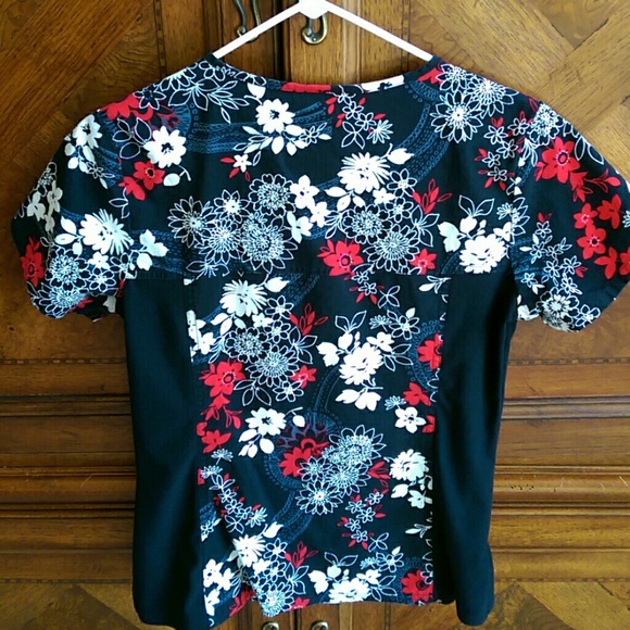 Cherokee XS Flexible Scrub Top - Picture 3 of 5