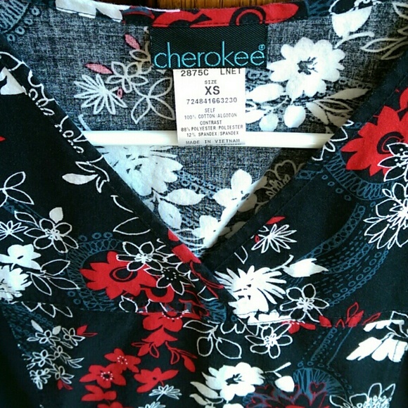 Cherokee XS Flexible Scrub Top - Picture 4 of 5