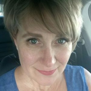 Meet your Posher, Kim