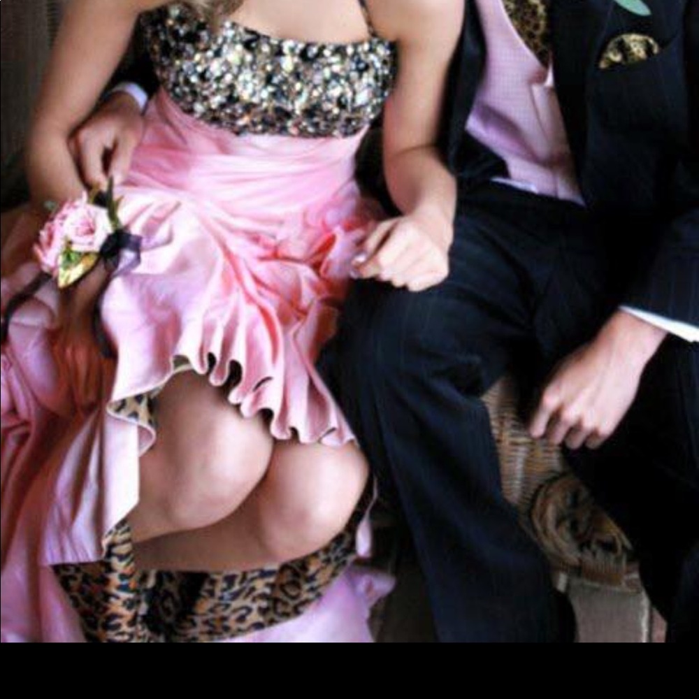 Tony Bowls Prom Dress/Gown