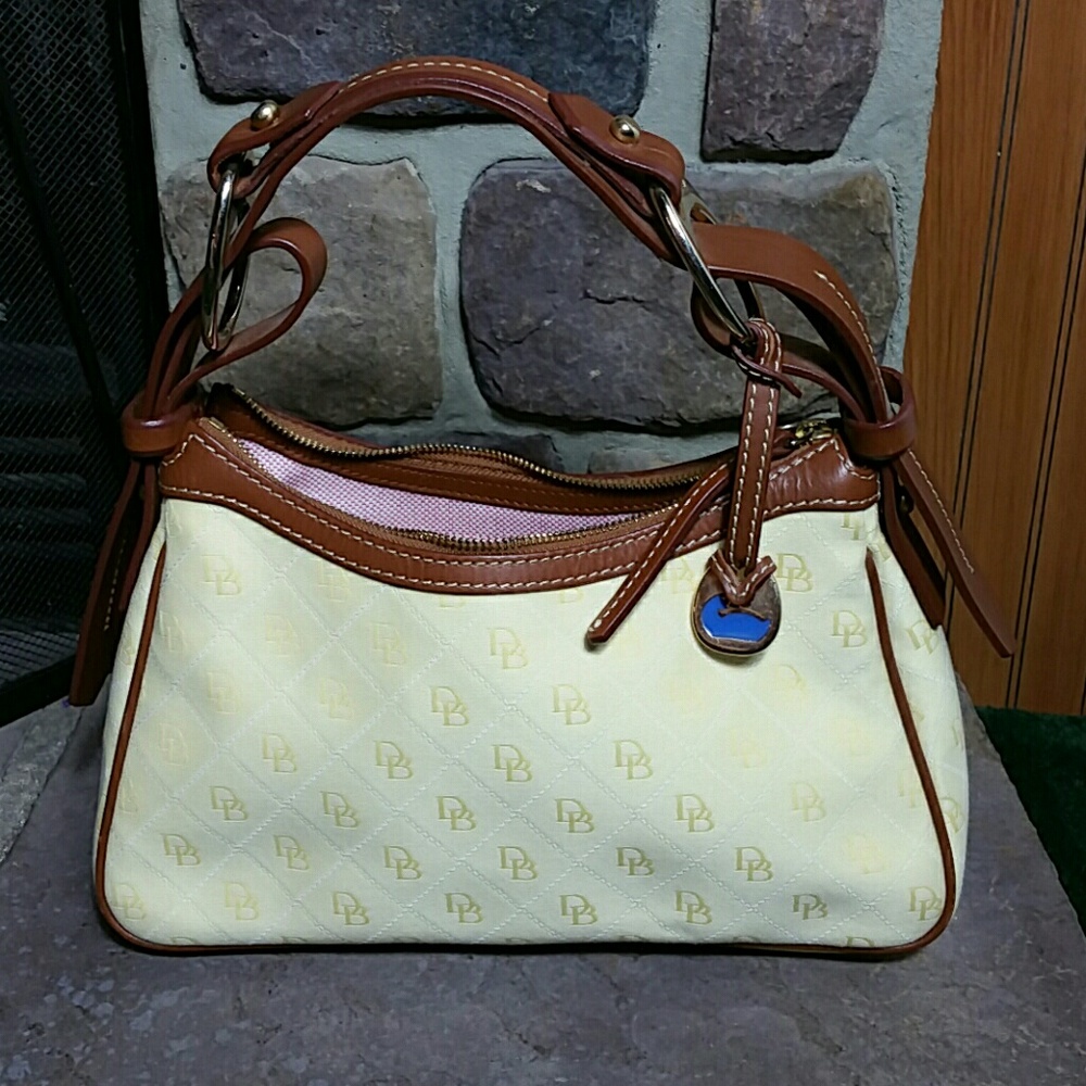 Dooney & Bourke handbag