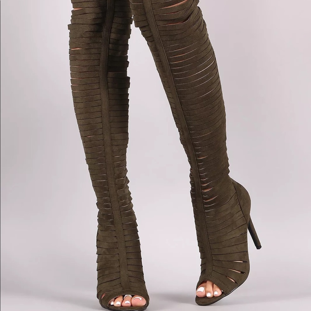 Black peep toe boots