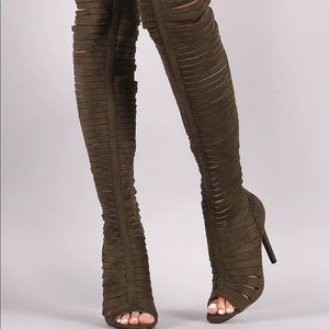 Black peep toe boots