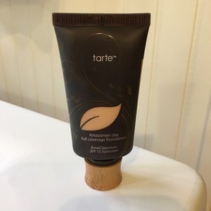 Tarte clay foundation