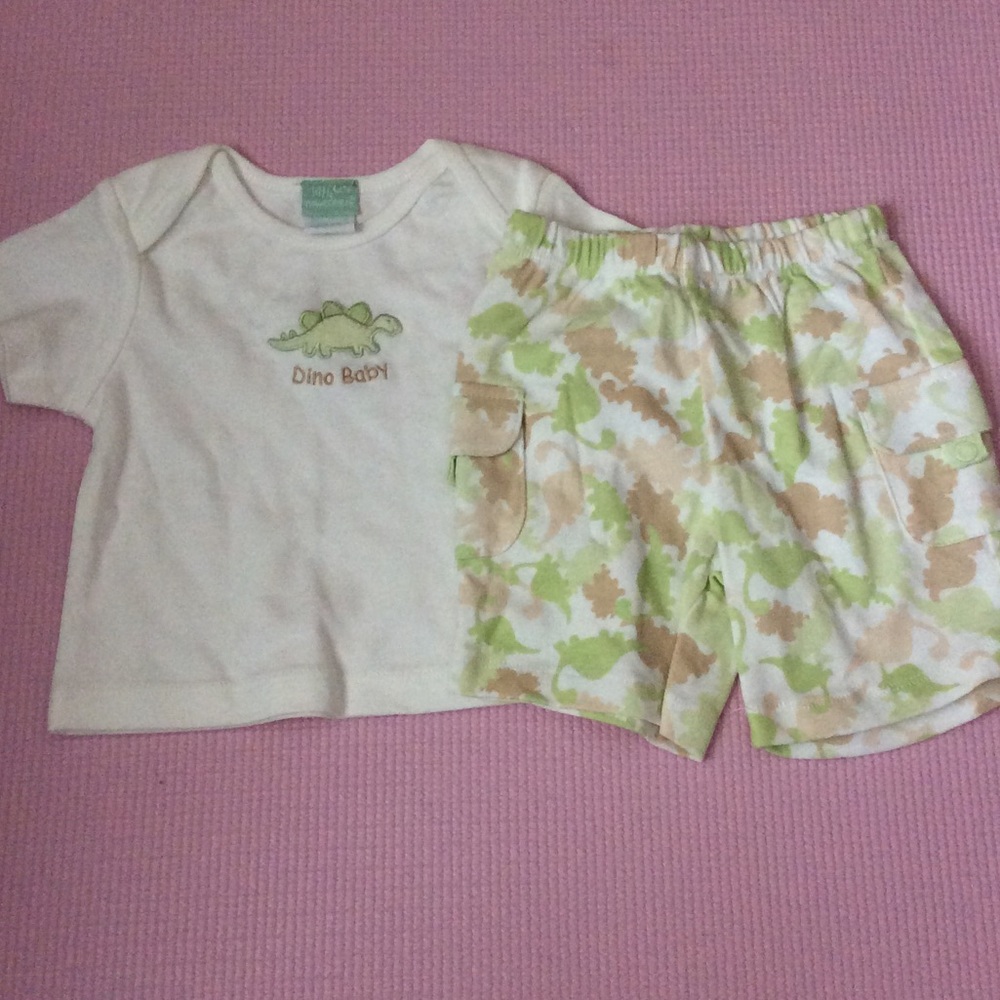 NEW boy 6-9m dinosaur shirt shorts set NWT