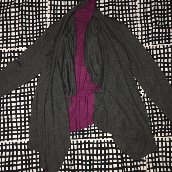 Reversible Cardigan - Picture 1 of 2
