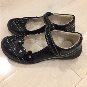Easy Strider Shoes - Girls Easy Strider size 3 shoes Easy Strider Shoes - Girls Easy Strider size 3 shoes
