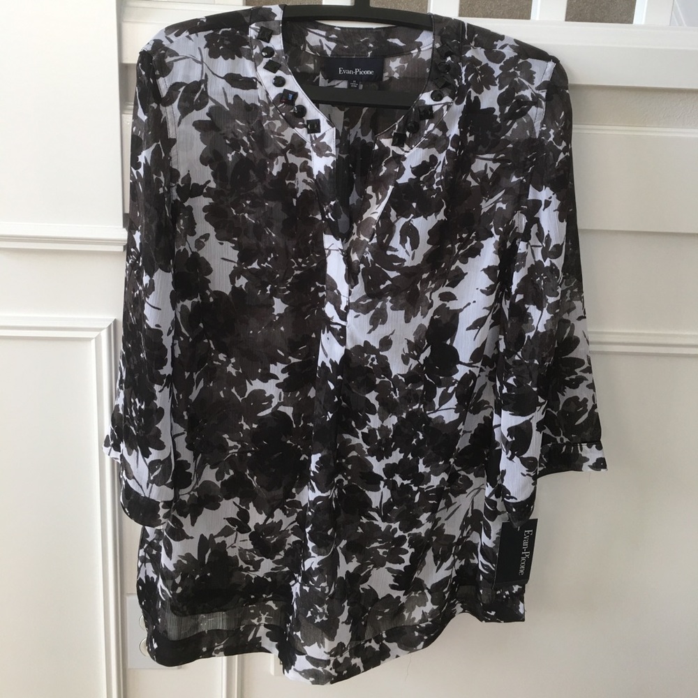 Evan-Picone Black & White sheer top NWT