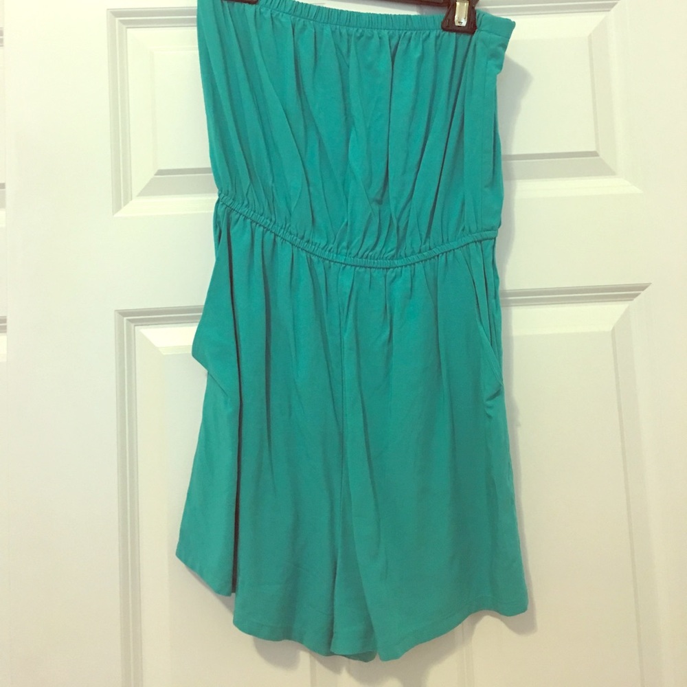 Teal sleeve-less romper