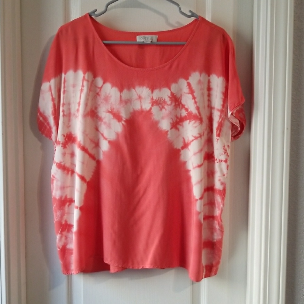 Olive & Oak Orange & White 
Tie Dye blouse