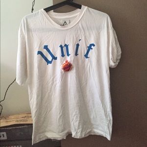 Unif sacred heart tee wos large unisex M