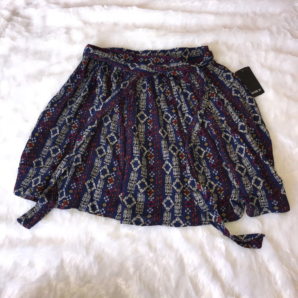 Forever 21 skirt