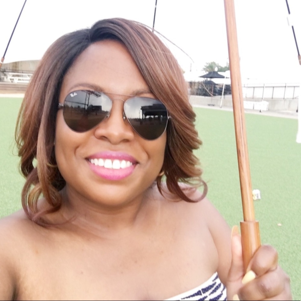 Meet your Posher, Candice