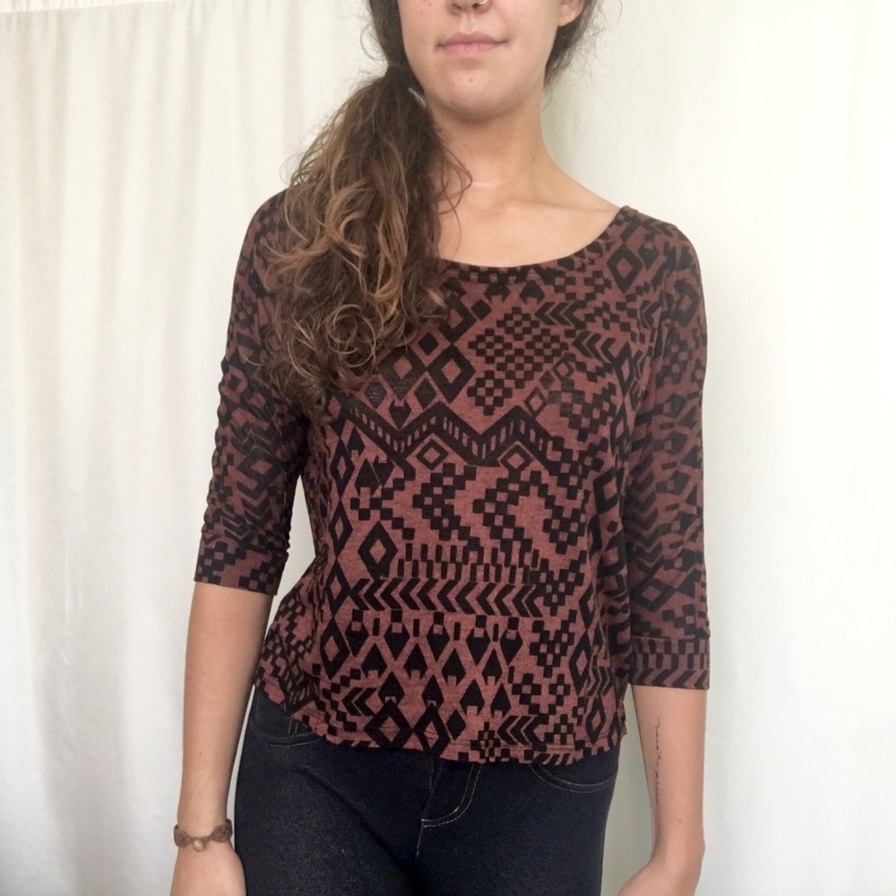 Forever 21 Boho Aztec Shirt top size Medium
