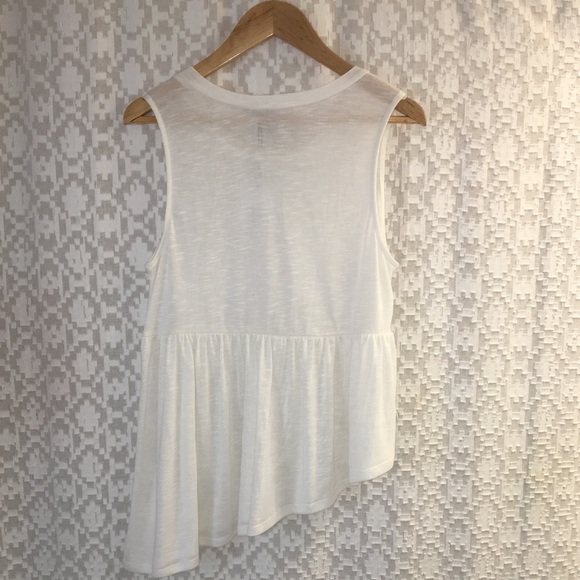 Jack by BB Dakota. White flowy tank. - Picture 2 of 2