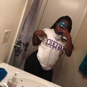 Meet your Posher, Janay