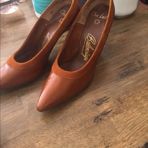 Balenciaga leather pumps Great condition 6.5 Balenciaga leather pumps Great condition 6.5