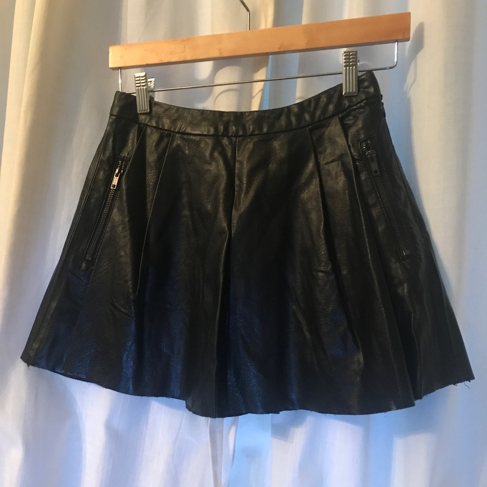 100% GENUINE Leather skirt BRAND NEW