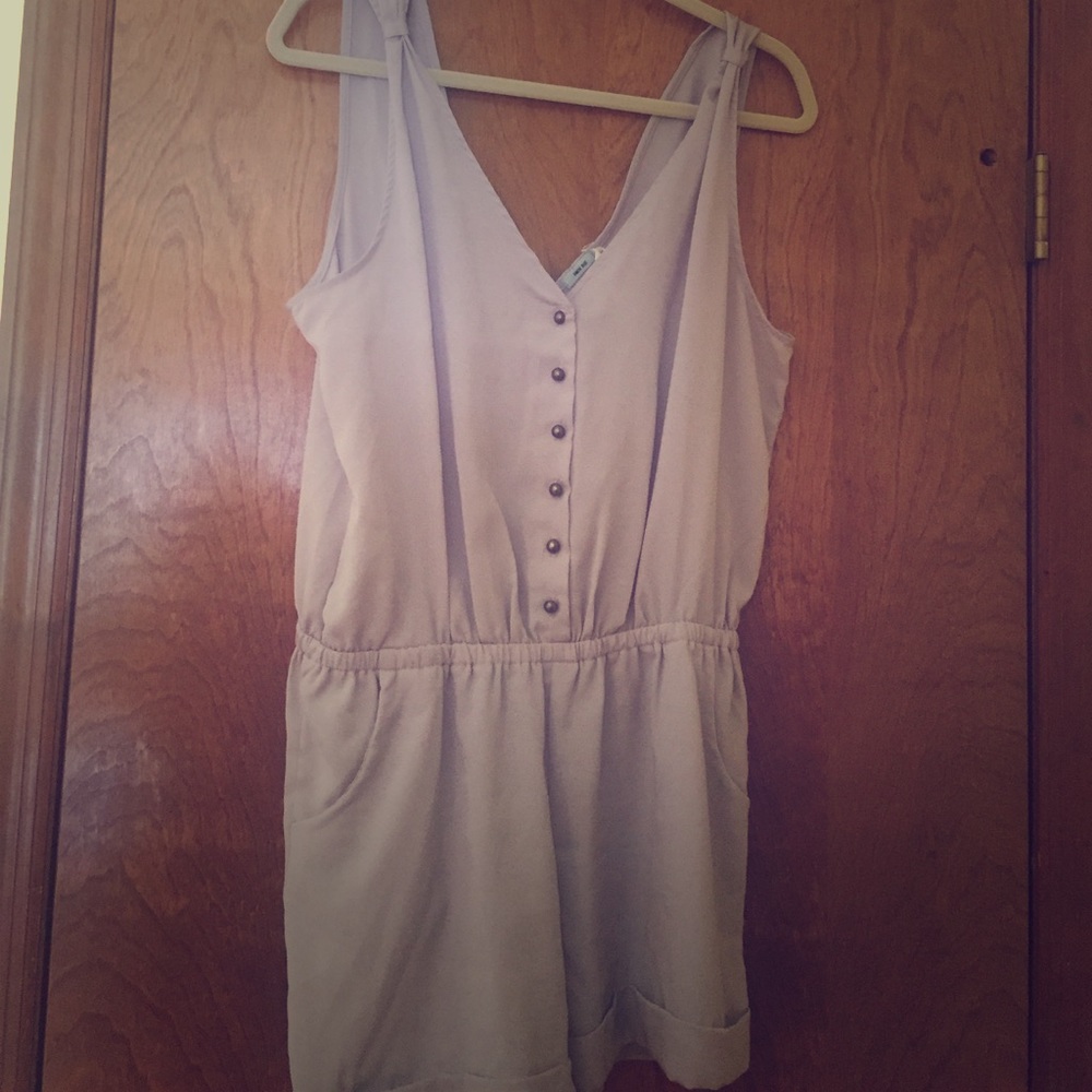 Urban Outfitters light gray romper