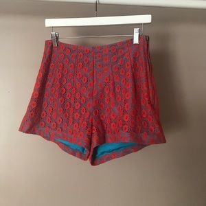 Ark n Co shorts with zipper on side.