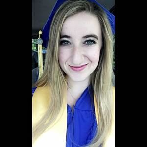 Meet your Posher, Danielle