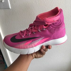 Basketball shoes Basketball shoes