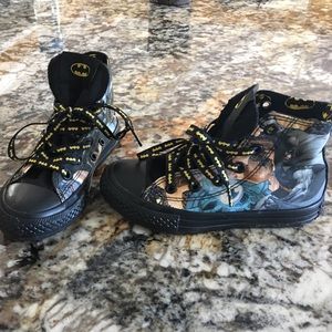 Batman converse size 11