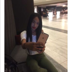 Meet your Posher, Jhane