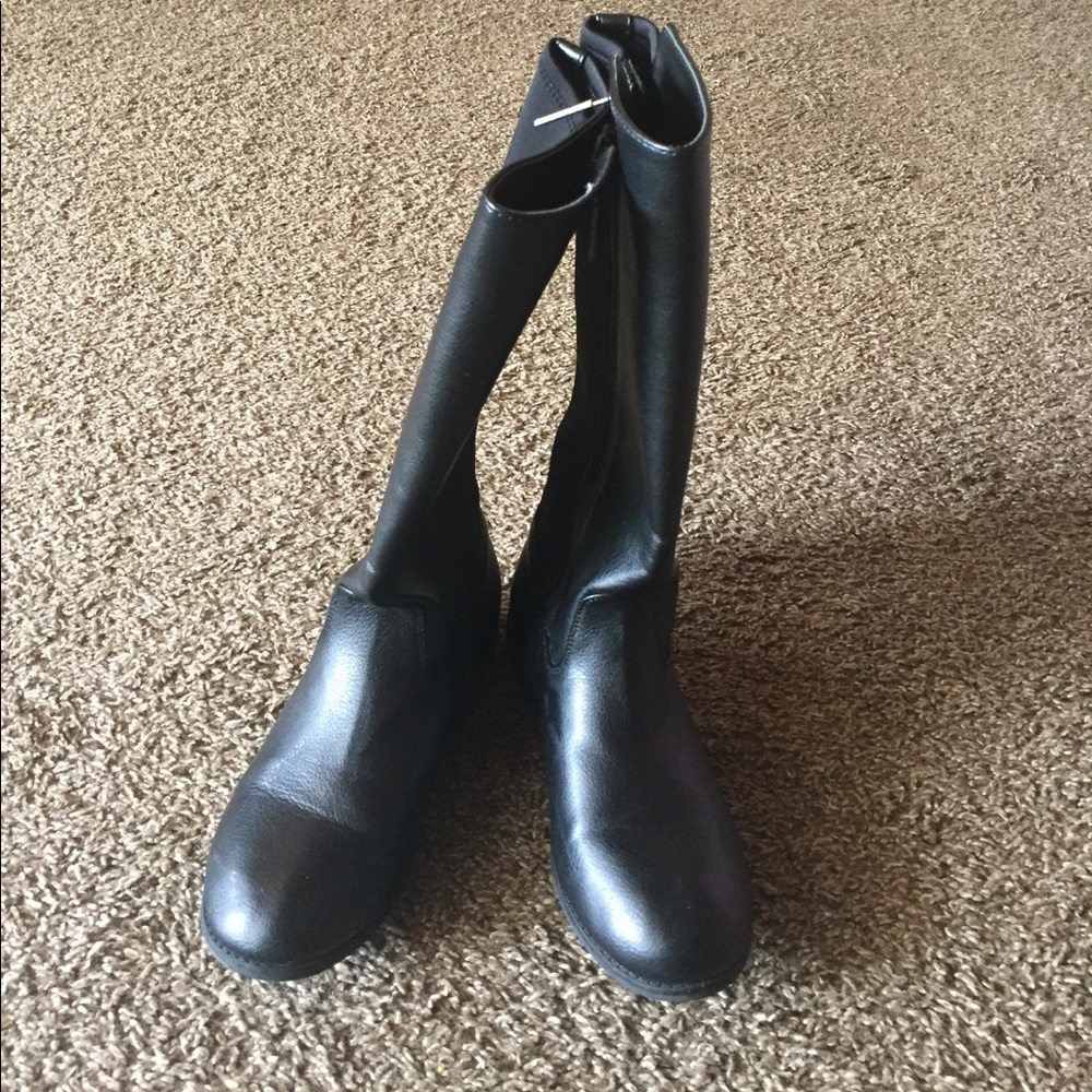 Michael kors authentic girls black boots!