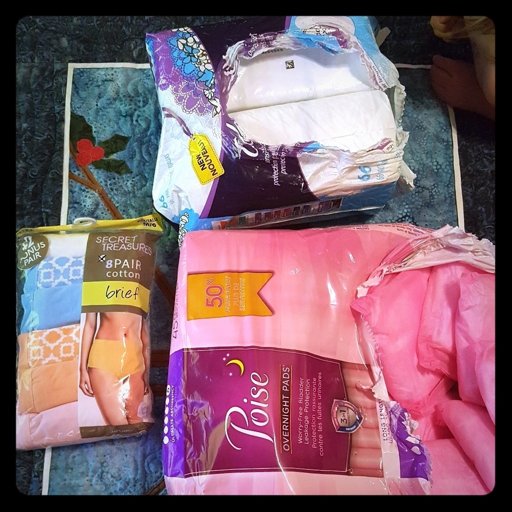 Pads, M brief panties, postnatal kit