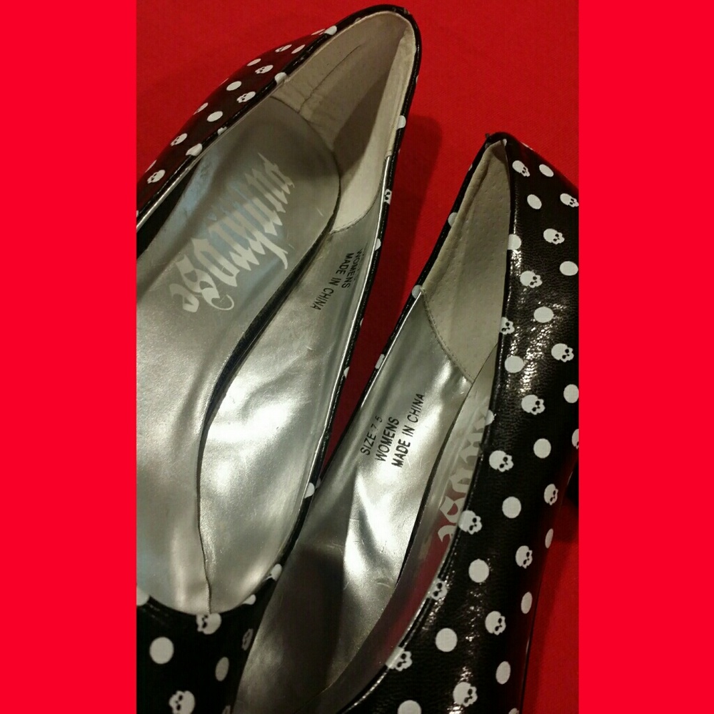 POLKA DOTS  & SKULLS ROCKABILLY ***SOLD*** - Picture 5 of 5