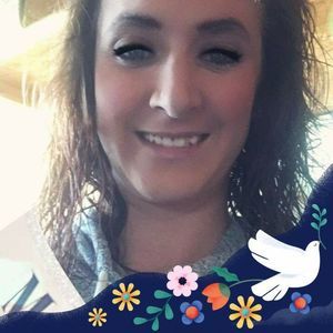 Meet your Posher, Becca