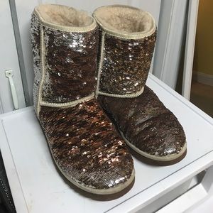 Sparkly sequins UGG boots