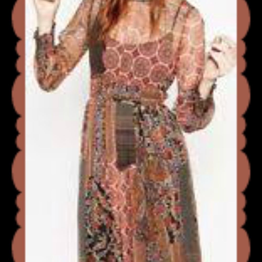 Gorgeous bohemian-inspired dress!