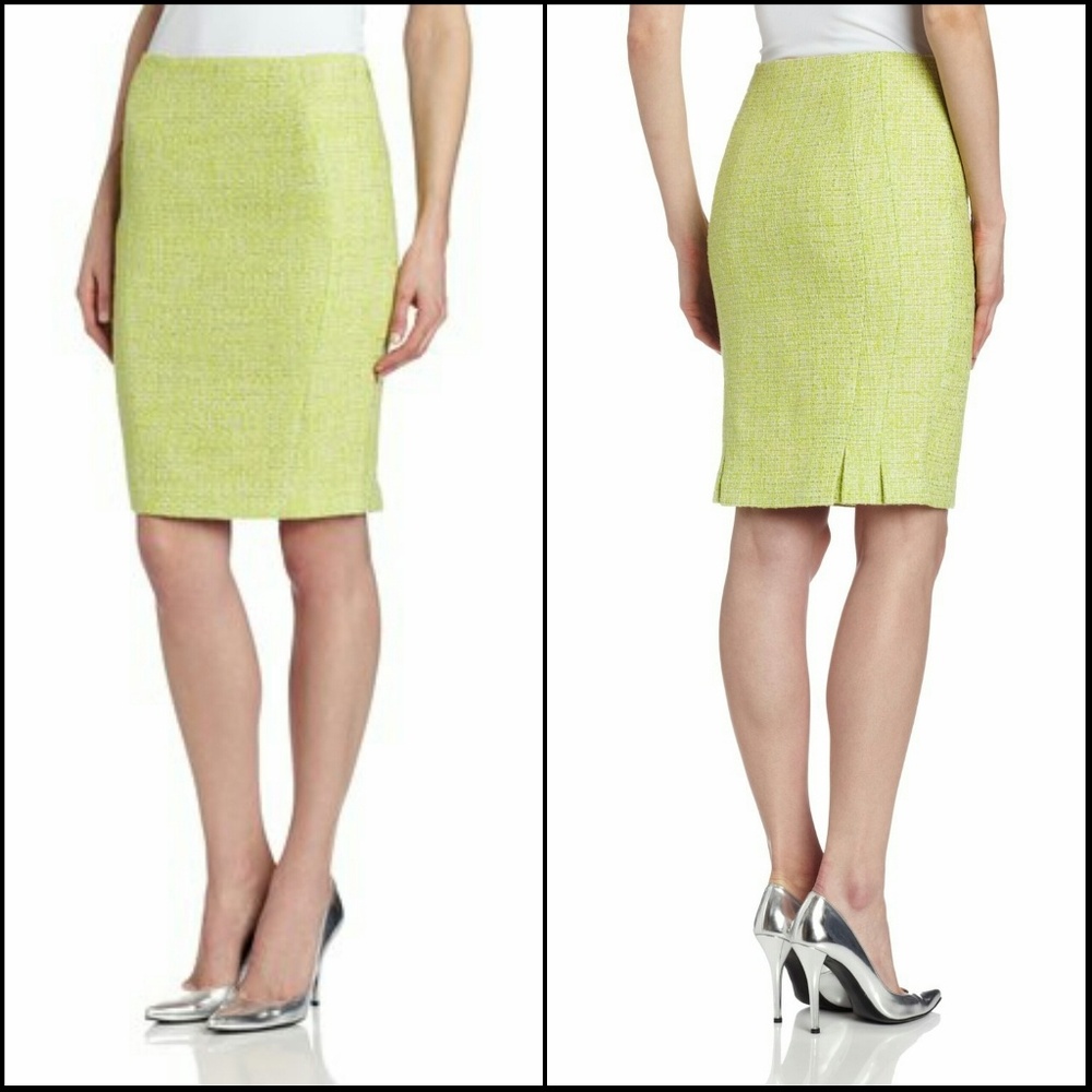 Tahari Romina Tweed Pencil Skirt (Size 14)