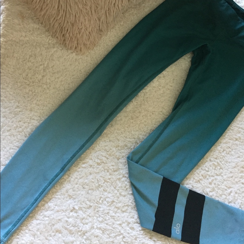 Alo Yoga Gradient Legging