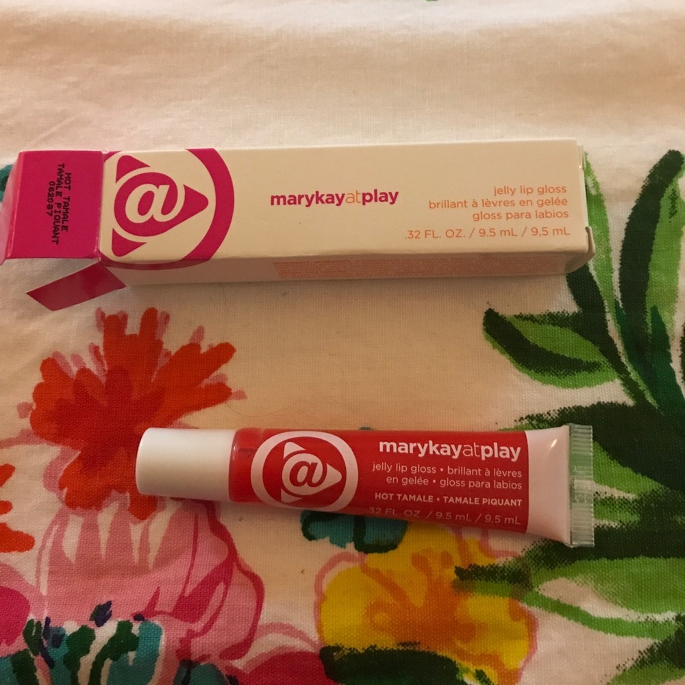 Mary Kay at play jelly lip gloss - hot tamale