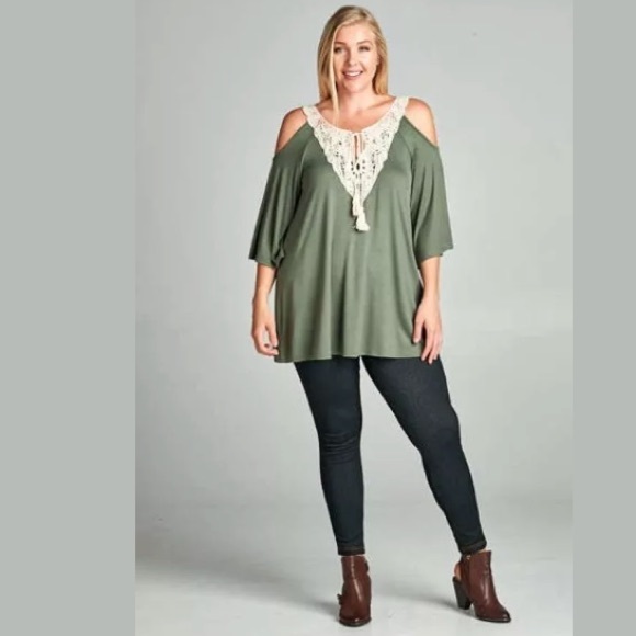 SOLD OUT - Picture 4 of 5