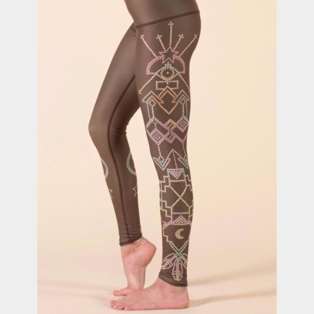 Teeki Seven Crowns hotpant leggings