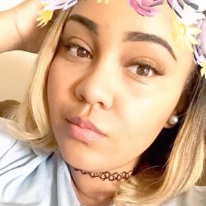 Meet your Posher, Kay