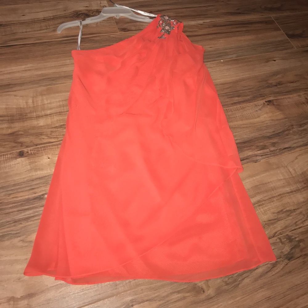 ⚡️🔥 Davids bridal Gorgeous off shoulder dress NWT