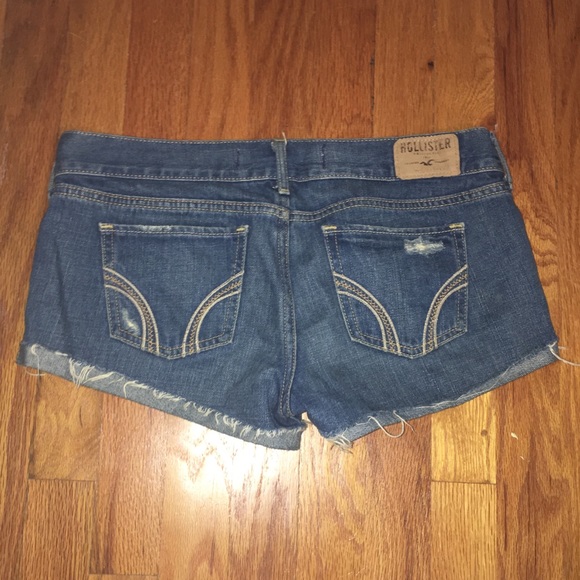 Hollister Shorts Size 5 - Picture 2 of 3