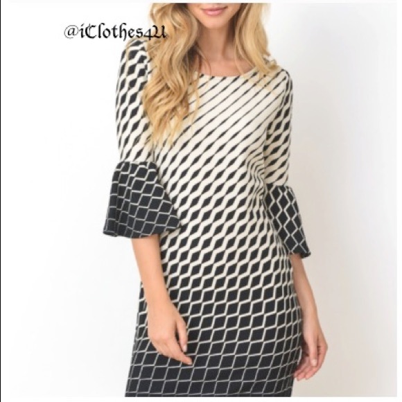 Geometric Print Dress with Bell Sleeve - Picture 2 of 8