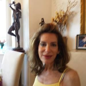 Meet your Posher, Linda