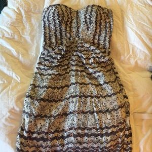 ‼️FINAL CHANCE ‼️ BCBG strapless dress