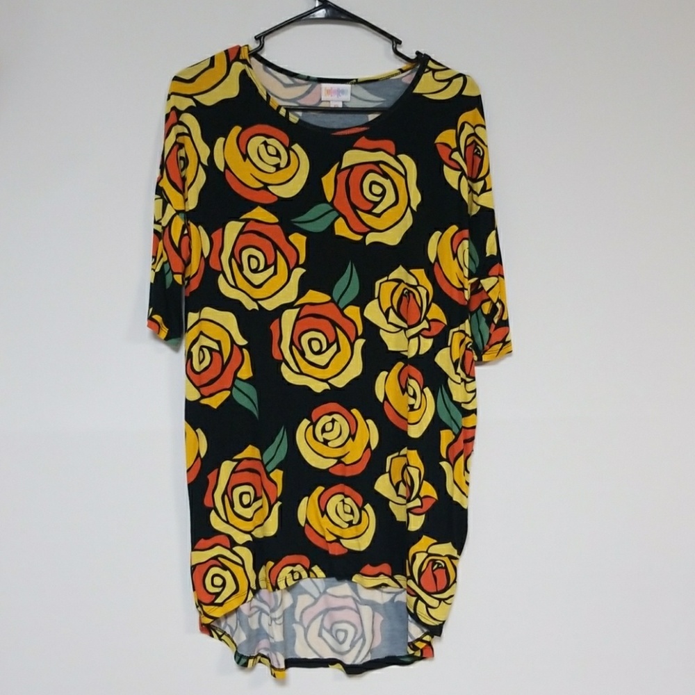 LULAROE XS IRMA EUC